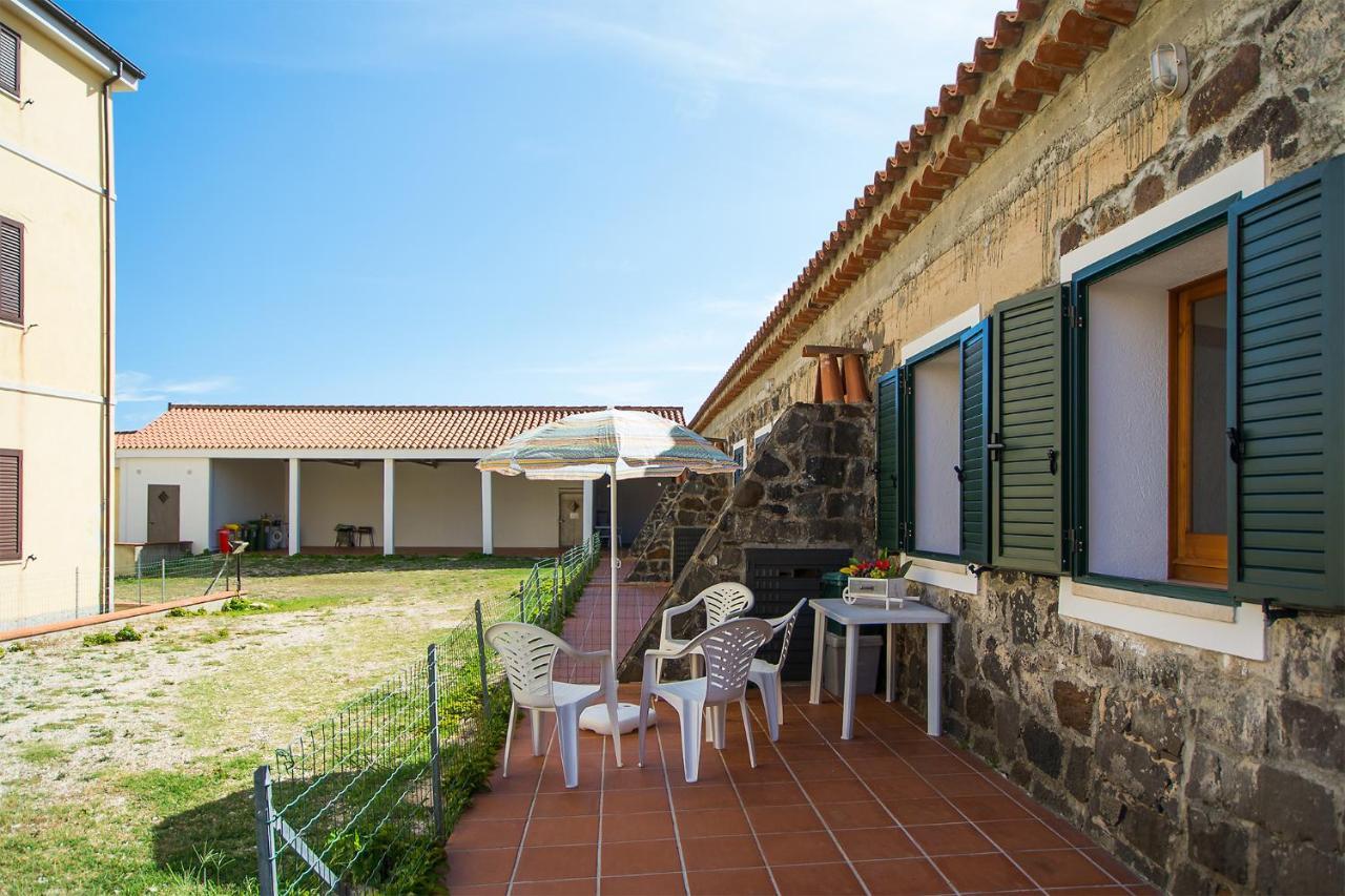 La Corte Del Maria Rosaria Orosei Exterior foto